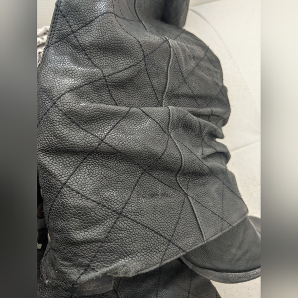 Rare! Chanel Quilted CC Over The Knee Black Leather Boots Size 10.5 US Women - Picture 13 of 16